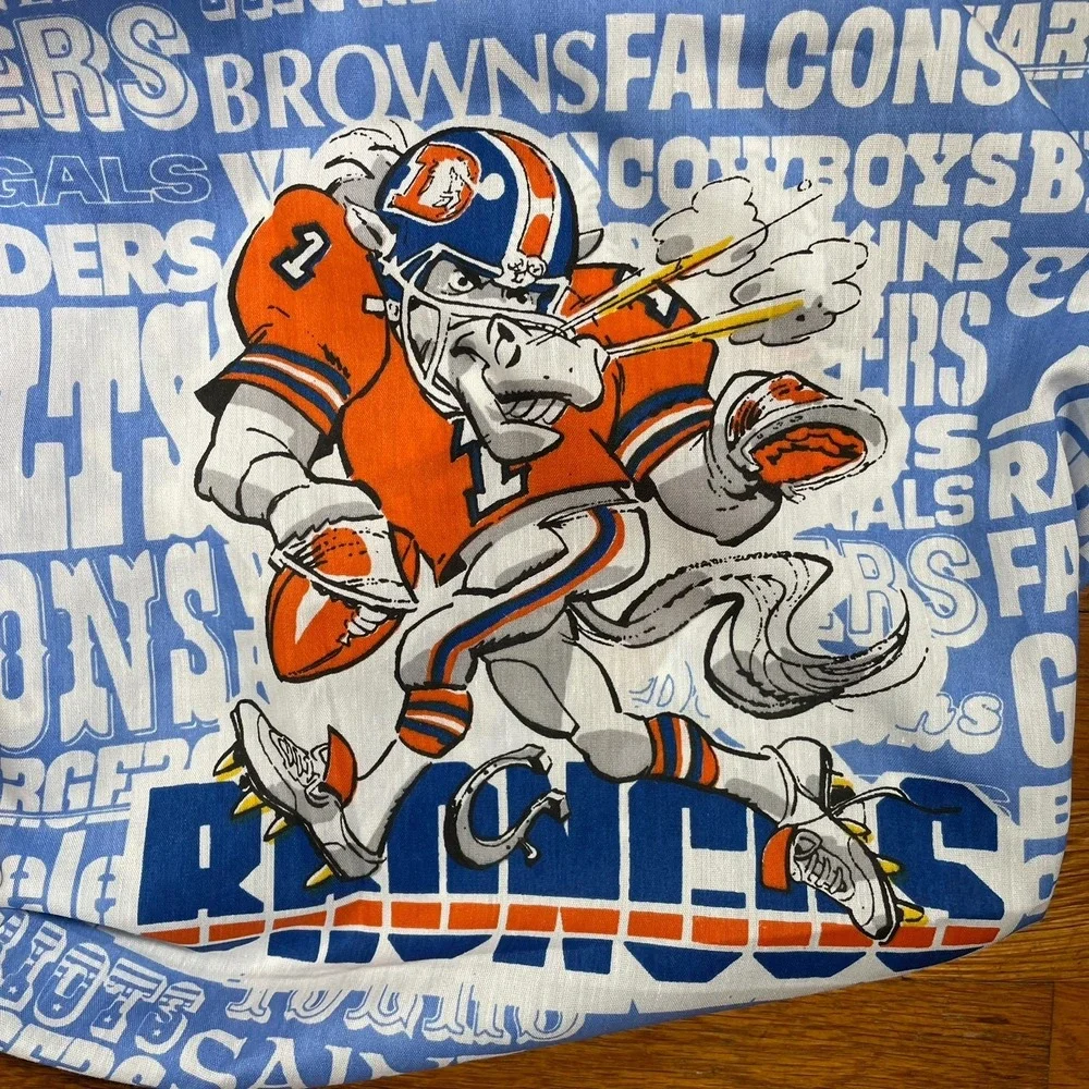 Vintage‎ 1988 NFL Jack Davis Blanket Teams Bears Raiders 49ers Giants Art 39x75